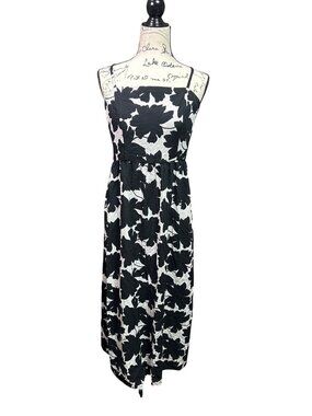 Black & White Floral Sleeveless Maxi Dress With Adjustable Straps